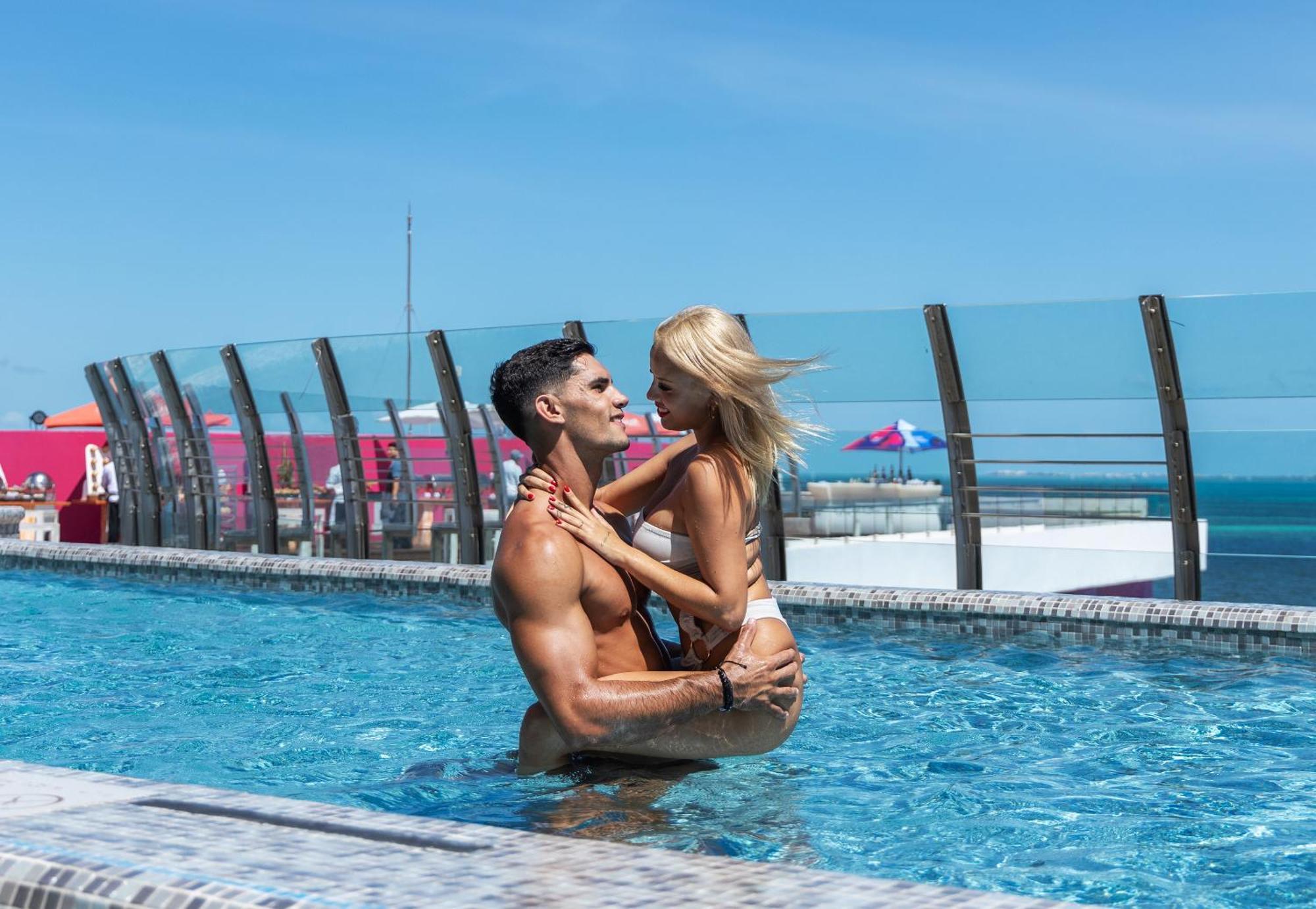 Temptation At The Tower Cancun Resort (Adults Only) Exterior foto